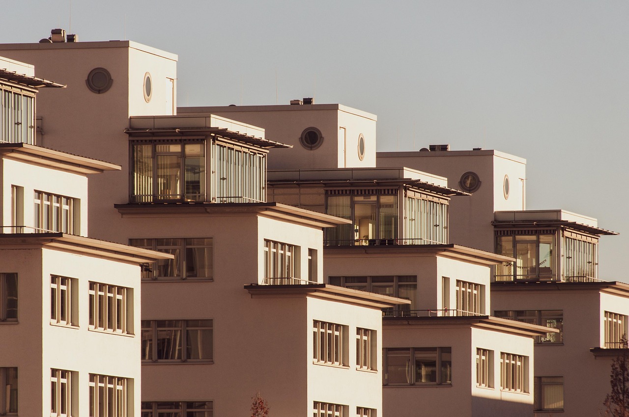 entdecken sie die besten immobilienangebote auf dem markt. ob kauf oder miete, finden sie ihr traumhaus oder ihre ideale gewerbeimmobilie mit unseren umfassenden informationen und dienstleistungen.